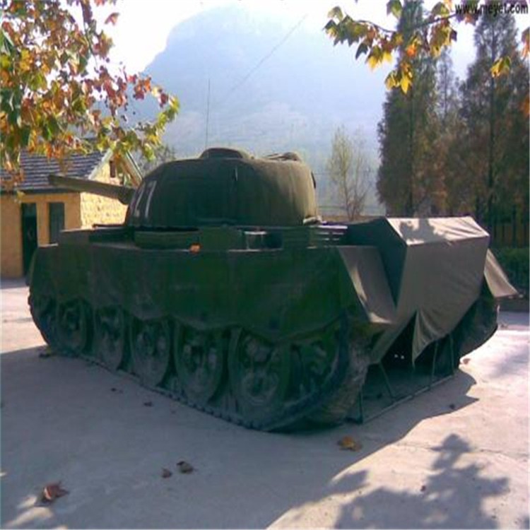 金川大型充气坦克